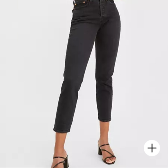 Levi's - Picture 2 of 2